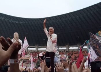 Ganjar Sebut Program Makan Siang Gratis Prabowo Keliru