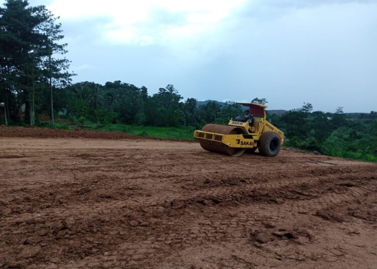 Kantong Parkir Truk Tambang di Parungpanjang Tak Kunjung Selesai 