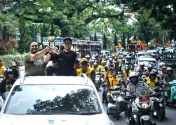 Kembali Diraih, Piala Adipura Diarak Keliling Kota Bogor 