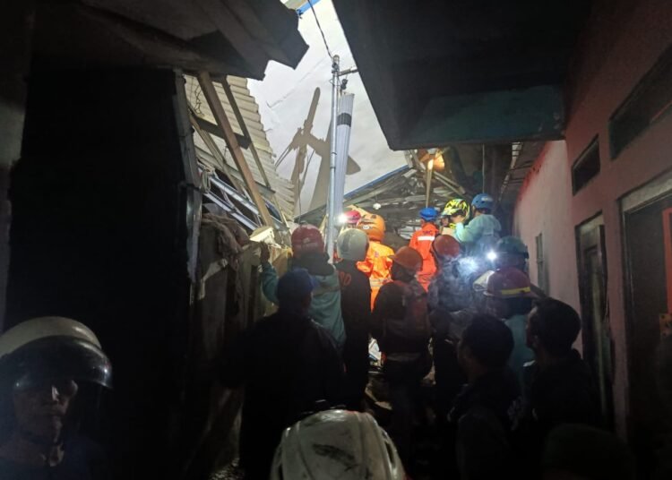 Korban Terakhir Tertimbun Longsor di Sempur Ditemukan saat Sahur