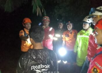 Korban Tertimbun Longsor di Sentul Belum Ditemukan, Pencarian Terus Dilakukan
