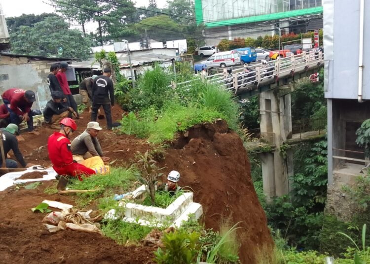 18 Makam di Muarasari Direlokasi, 1 Jasad Masih Utuh dan Wangi