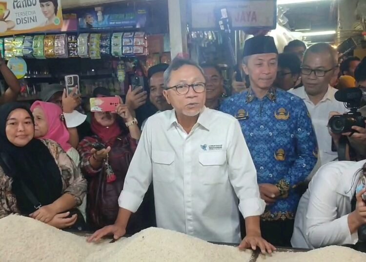 Sidak Pasar di Kota Bogor, Mendag Pastikan Stok Bahan Pokok Aman Hingga Lebaran