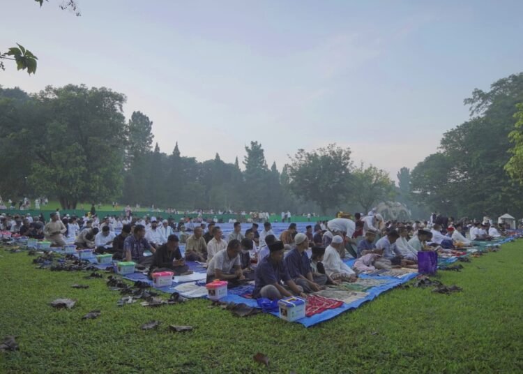 Kebun Raya Bogor Buka Akses Shalat Idul Fitri untuk Masyarakat 