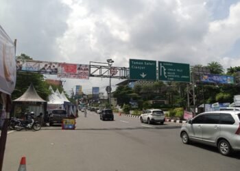 Mulai Padat, Satlantas Polres Bogor Juga Terapkan One Way di Puncak 
