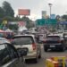 Lalin di 2 Persimpangan Padat, Polisi Terapkan One Way Arah Puncak Bogor