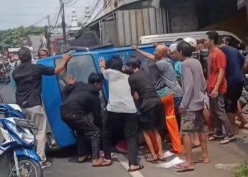 Tiga Kendaraan Terlibat Kecelakaan di Ciampea, Sejumlah Orang Alami Luka