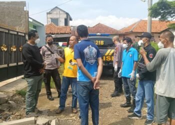 Ditemukan dalam Kondisi Kaku,  Mayat Pria 60 Tahun Gegerkan Warga Perumahan di Cihideung Udik