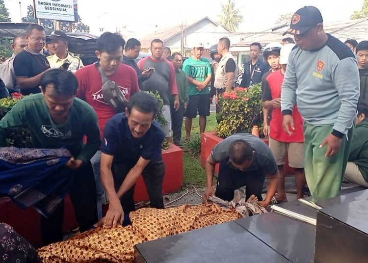 Ditemukan Petugas Kebersihan, Seorang Guru Meninggal Dunia di Depan Kantor BRIN