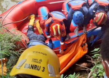 Bikin Geger, Mayat Perempuan Asal Bekasi Ditemukan di Tepi Kali Cikeas Gunungputri