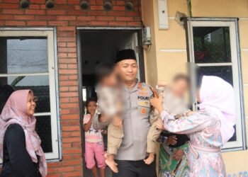 Pantau Perkembangan, Kapolres Bogor Janjikan Masa Depan Bayi Tertukar