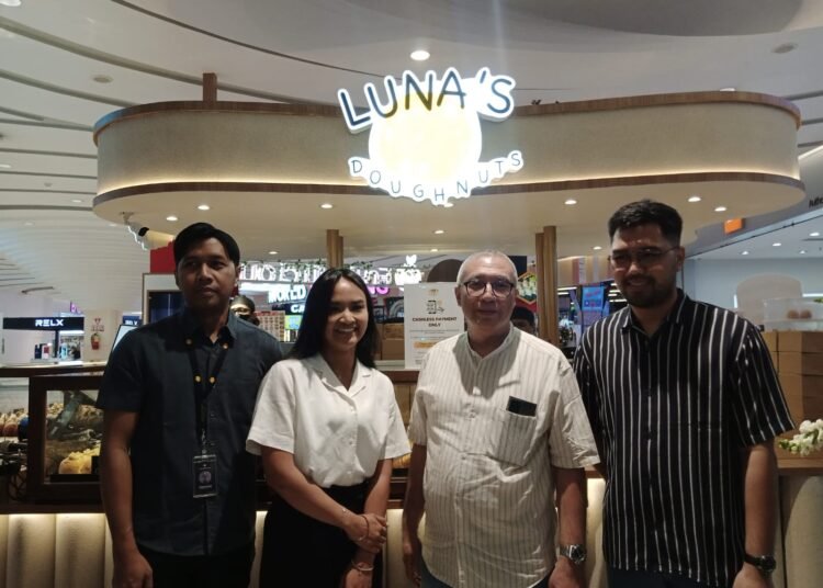 Grand Opening Outlet ke-16, Luna’s Doughnuts Kini Hadir di Cibinong City Mall 