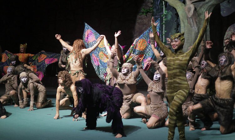 Safari Malam Spesial Liburan Sekolah 2024, Ada Tarzan yang Siap Beraksi di Taman Safari Bogor!