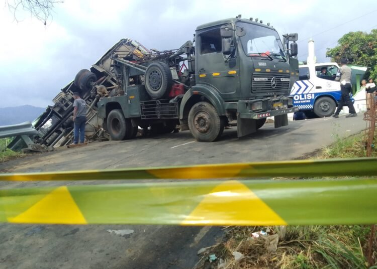 Kernet Bus Rombongan Keluarga Asal Jakarta Ungkap Detik-detik Kecelakaan di Cisarua 