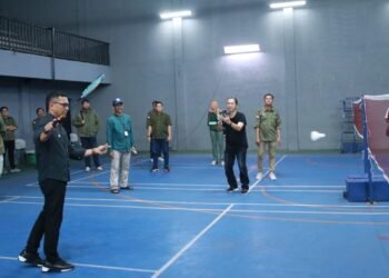 Puluhan Perusahaan Asuransi Ambil Bagian di Turnamen Badminton AAUI Cup 