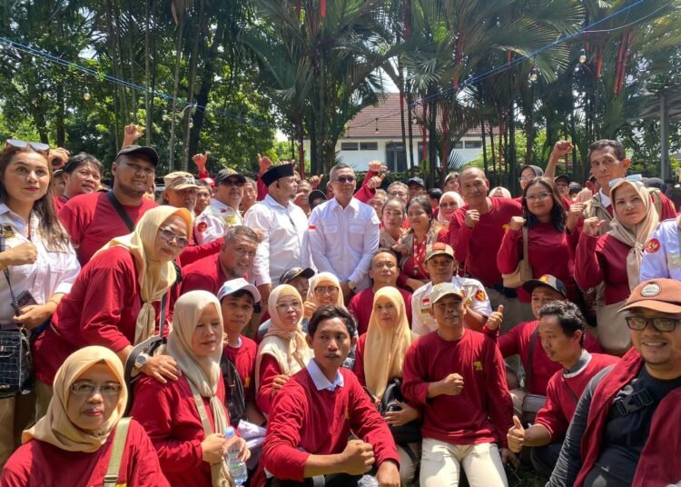 Jenal Mutaqin Lepas 700 Kader Gerindra ke Rakernas di Jakarta