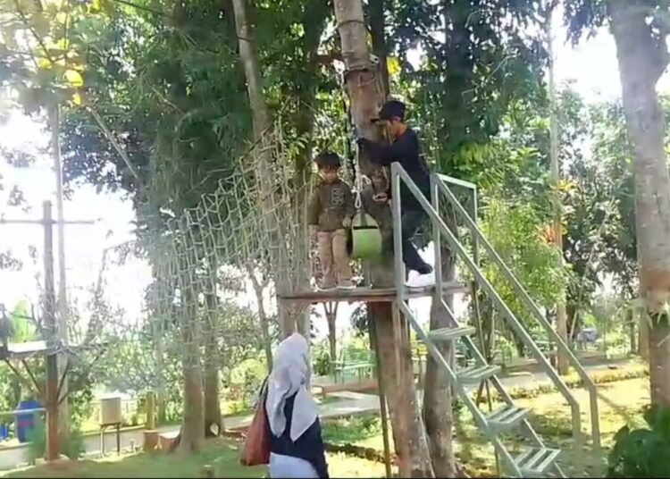 Wisata Alam Cigwa Puncak Bisa Jadi Pilihan Berlibur di Akhir Pekan