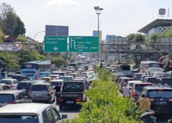 Libur Panjang, Arus Lalin Puncak Bogor Macet, Naik 30 Persen 