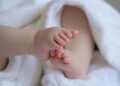 Bayi Perempuan Tak Bernyawa Ditemukan di Teras Rumah Warga Pasirjaya