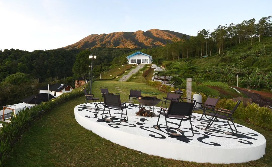 Rekomendasi Vila dan Glamping Mewah di Puncak Bogor