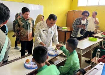 Simulasi MBG Berjalan Lancar,  Camat Cibinong Siap Sukseskan Program Prabowo-Gibran 