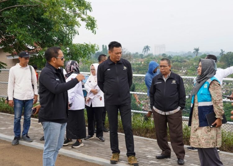 Sidak Proyek Taman Genteng, Komisi III Temukan Kejanggalan Standar K3 dan Urutan Pekerjaan