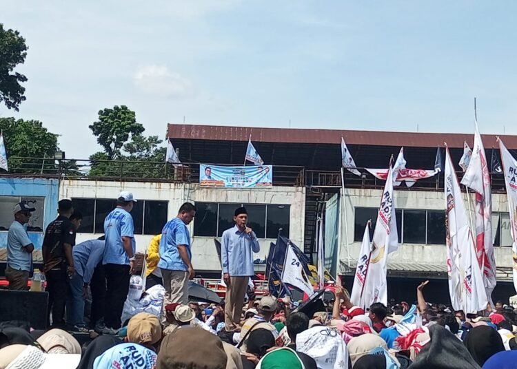 Kampanye Akbar di Sentul Bogor, Rudy-Jaro Ade Disambut Ribuan Relawan