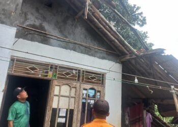 Angin Kencang, 2 Rumah di Citeureup Rusak, 8 Jiwa Terdampak