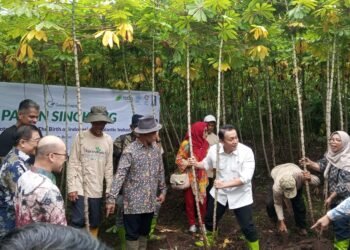 Wamen LH Dukung Greenhope dan Poktan Setia yang Sulap Sampah Plastik Jadi Produk Ramah Lingkungan