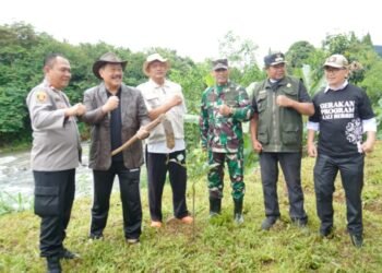 Enchanting Valley by Taman Safari Indonesia Gelar Gerakan Kali Bersih