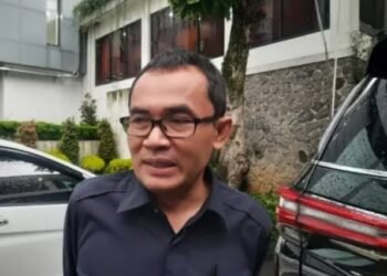 Dewan “Semprot” Pj Bupati yang Sebut Rendahnya RLS Karena Banyak Siswa Masuk Pesantren