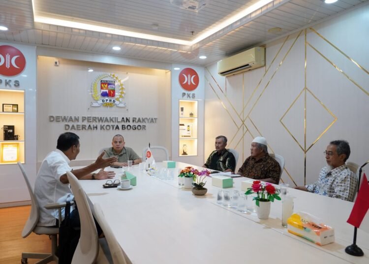 DPRD Tindak Lanjuti Aduan Sengketa Fasos-Fasum di Perumahan Taman Cibalagung