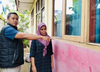 SDN Gadog 04 Dibobol Maling,   6 Tablet dan 1 Proyektor di SDN Raib