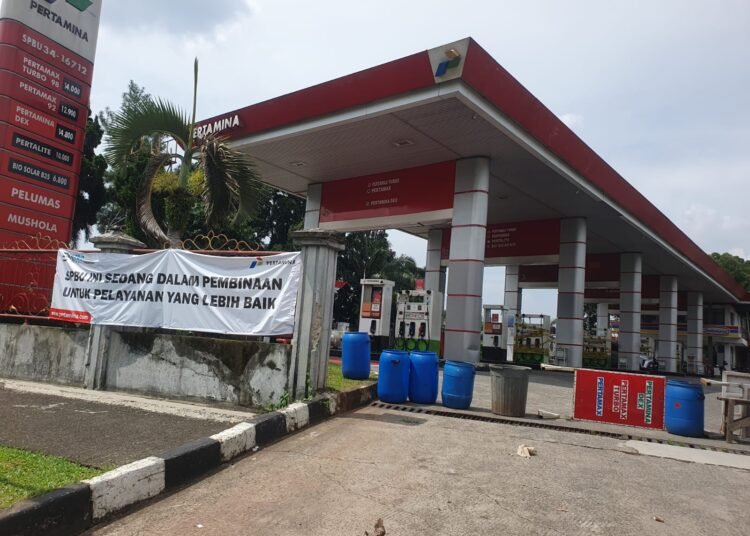 Diduga Kurangi Literan, SPBU di Cijujung Disegel