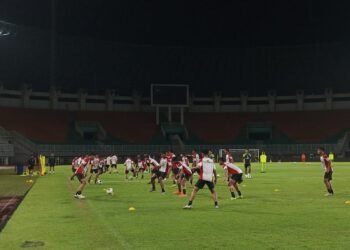 Jelang Piala Asia, Nova Arianto Larang Pemain Timnas U-17 Main Medsos