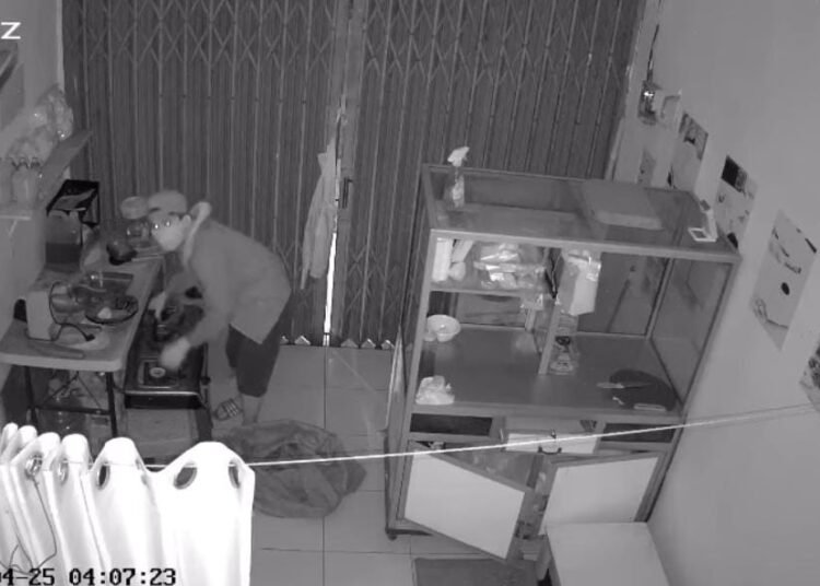 Warung Pempek di Cibinong Dibobol Maling, Kompor dan Tabung Gas Elpiji Lenyap