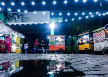 Perumda Tohaga Berikan Ruang Belasan PKL Jadi Food Street Pasar Ciluar