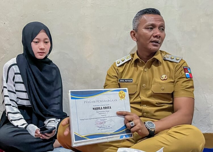 Curhat Siswi Berprestasi Tak Bisa Ikut Ujian Ketuk Hati Wakil Wali Kota Bogor