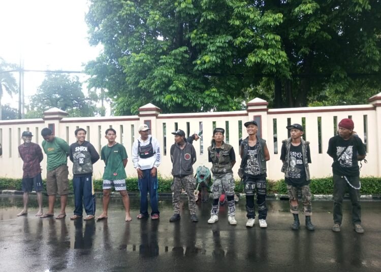 Polres Bogor Razia Preman, 10 Orang Diamankan