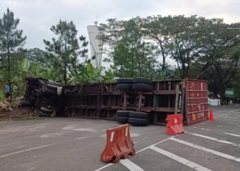 Terungkap, Sopir yang Terjepit Truk Kontainer di Sentul Gegara Alami Microsleep 