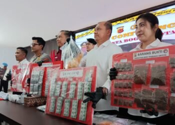 Polisi Tangkap 56 Tersangka Kasus Narkoba dan Pabrik Miras Ciu di Kota Bogor