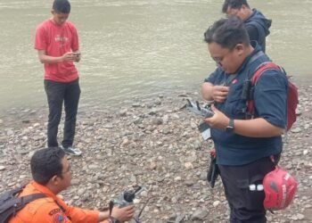 Pria 20 Tahun Hilang Misterius di Pinggiran Kali Cileungsi