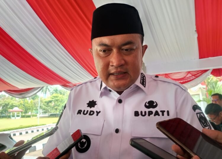 Bupati Pikir-pikir Jalankan Instruksi Menteri LH Soal Cabut Izin 4 Perusahaan di Puncak