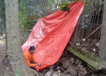 TPT Kolam Renang Mila Kencana Kota Bogor Ambruk