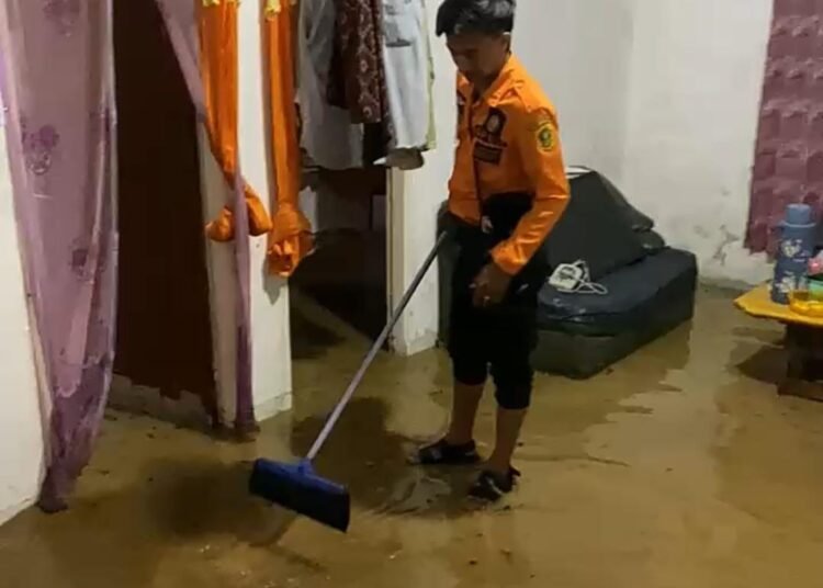 109 Rumah di Rancabungur Kebanjiran Usai Longsor Tutupi Saluran Air