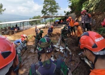 5 Korban Longsor Cisarua Puncak Ditemukan, 3 Selamat, 2 Meninggal Dunia
