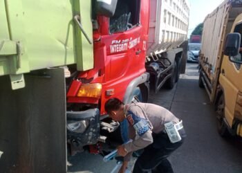 Kecelakaan Beruntun di Kemang, Libatkan 3 Truk Sebabkan 1 Orang Terluka