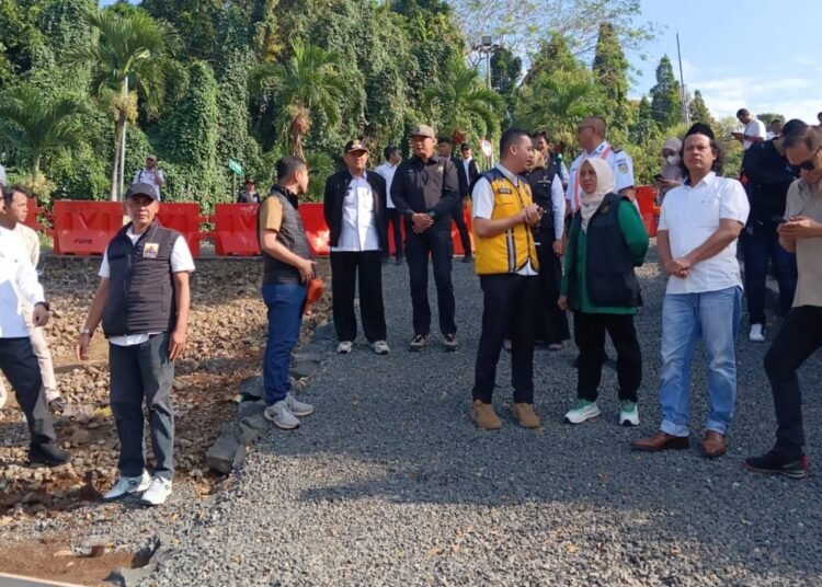 Dinas PUPR Targetkan Jalur Sementara Motor di Batutulis Rampung 2 Pekan