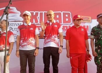 Hadiri Kirab Merah Putih, Deddy Corbuzier : Kota Bogor Bisa Jadi Acuan Peringatan Hari Kemerdekaan