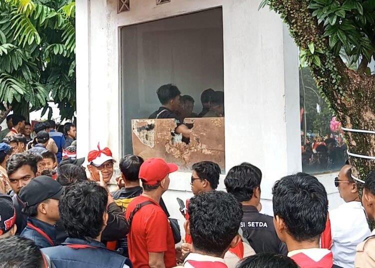 Kirab Merah Putih di Kabupaten Bogor Dinodai Aksi Copet, Pelaku Menyamar Sebagai Peserta
